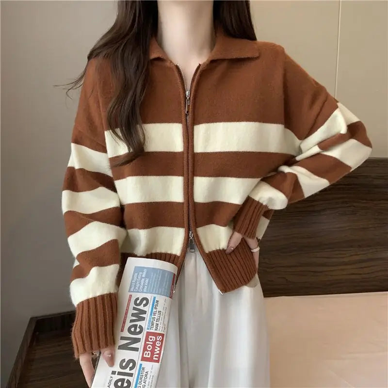 🔥 Retro American Spicy Long Sleeve Sweater for Women 🍂 Winter Loose Fit Knit Top | Unique Stripe Lazy Style Pullover ❄️