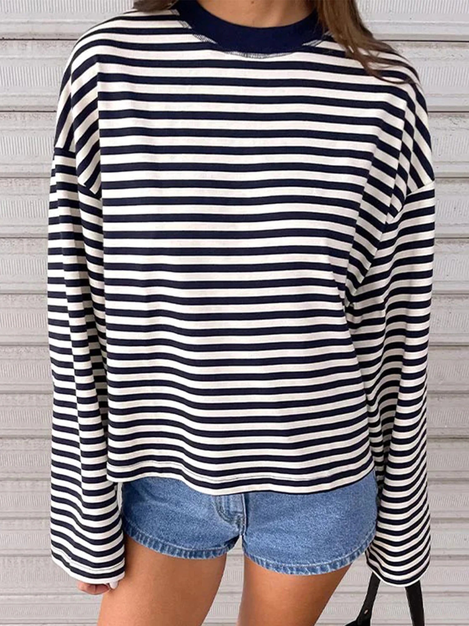 2025 Women's Retro Striped T-Shirt | Long Sleeve Crew Neck Top | Loose Fall Casual Streetwear