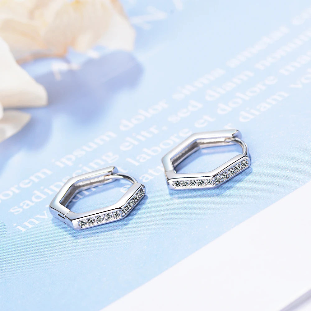 925 Sterling Silver Clear CZ Heart Geometric Hoop Earrings – Women’s Wedding & Engagement Fine Jewelry Gift