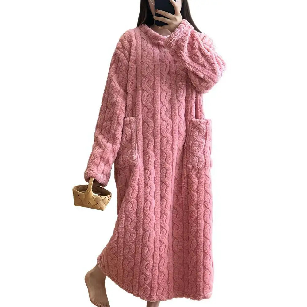 Women's Winter Flannel Nightgown – Long Sleeve Thickened Warm Sleepwear with Double Pockets, Loose Solid Jacquard Nightdress