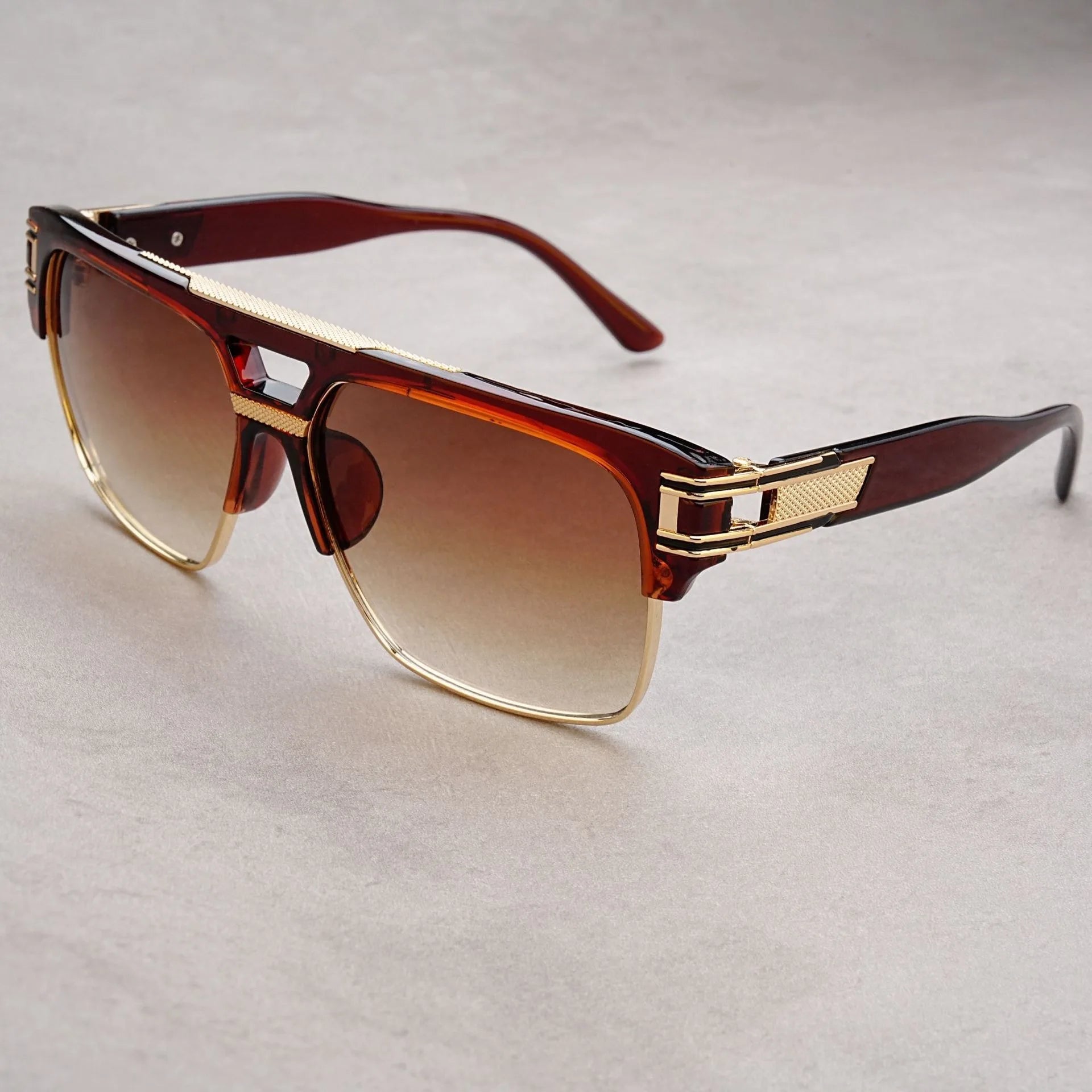 European & American Fashion Sunglasses – Transparent Retro Square Frame for Men & Women | Sunshade Mirror Eyewear