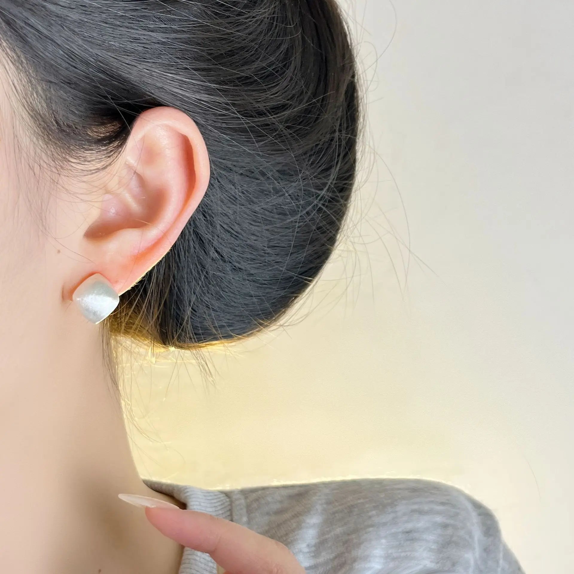 New 925 Sterling Silver Hoop Earrings – Matte Circle Geometric Punk Clip Earrings for Women & Girls