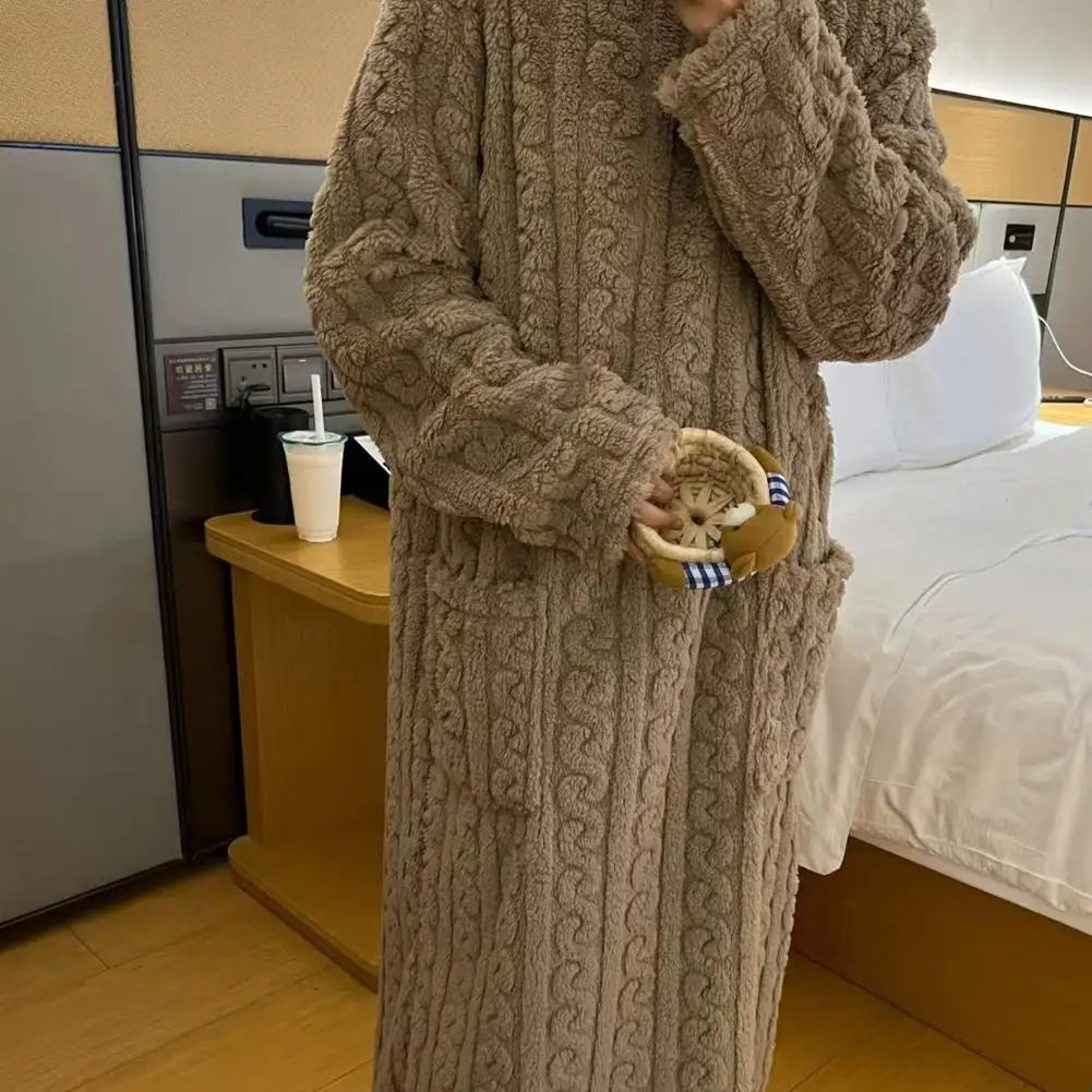 Women's Winter Flannel Nightgown – Long Sleeve Thickened Warm Sleepwear with Double Pockets, Loose Solid Jacquard Nightdress