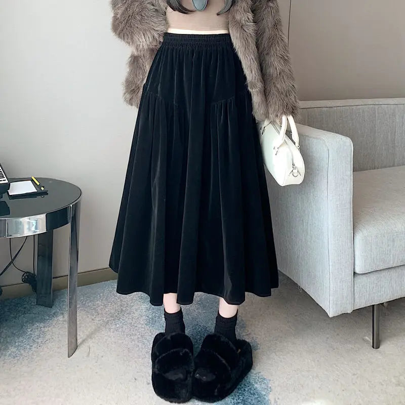 Plus Size Black Velvet Midi Skirt – High Waist A-Line Autumn Winter Mid-Length Skirt for Women