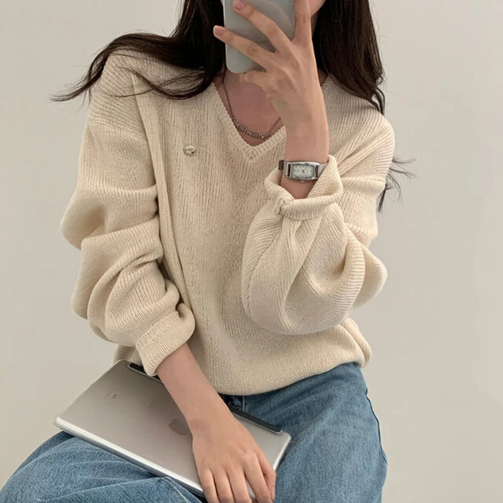 Loose Women’s Knitwear V-Neck Long Sleeve T-Shirt – Casual Comfortable Fashionable Autumn Top New Arrival