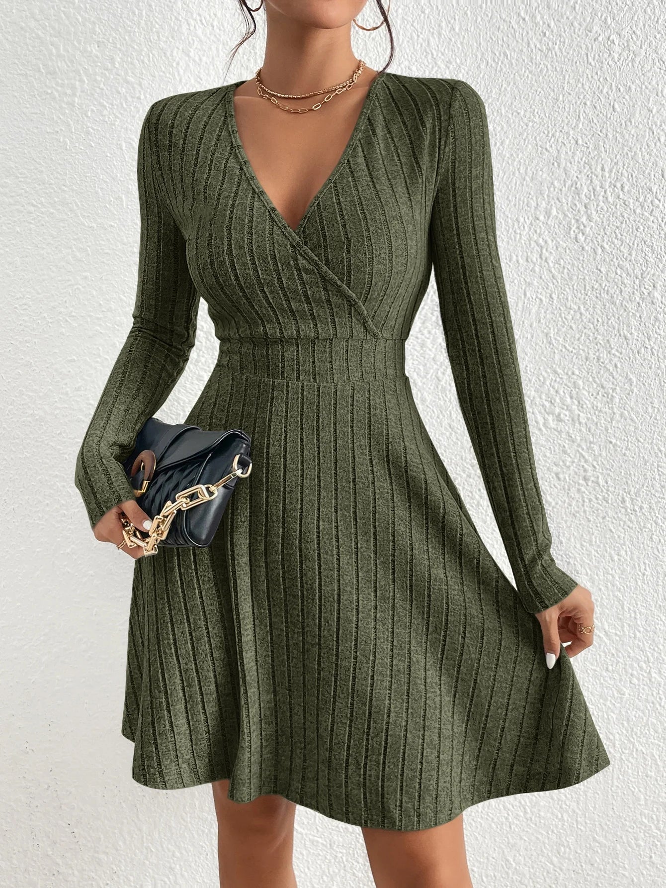 Women’s Slim Fit V-Neck Knit Dress – Long Sleeve Autumn Winter Sexy Bodycon Sweater Midi Dress, Casual Solid Color