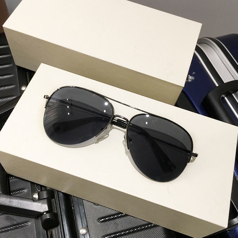 Classic Vintage Polarized Sunglasses for Women & Men – UV400 Driving, Fishing & Hiking Sun Glasses