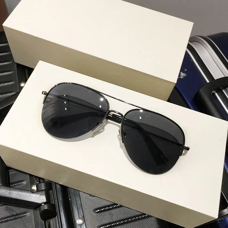Classic Vintage Polarized Sunglasses for Women & Men – UV400 Driving, Fishing & Hiking Sun Glasses