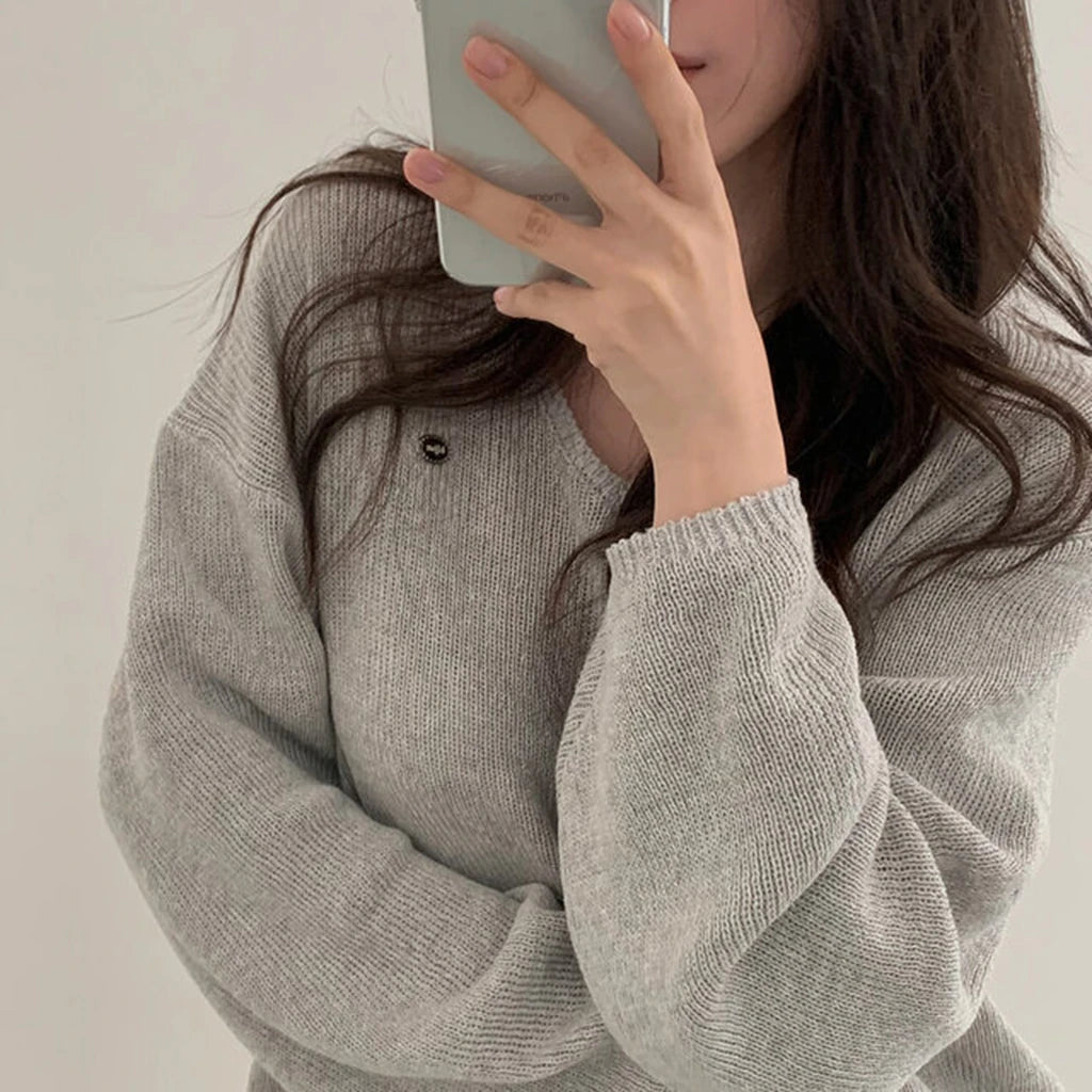 Loose Women’s Knitwear V-Neck Long Sleeve T-Shirt – Casual Comfortable Fashionable Autumn Top New Arrival