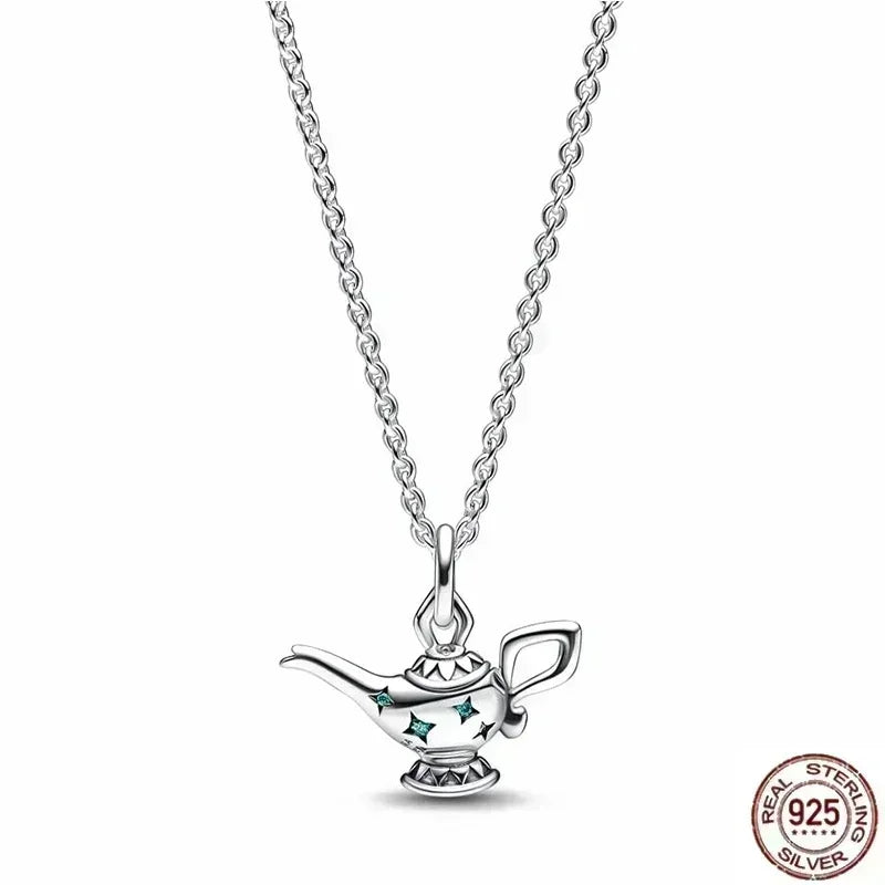 New 925 Sterling Silver Sparkling Heart-Shaped Square Pendant Necklace for Women