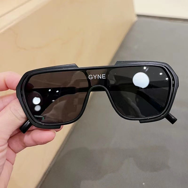 New Fashion Children’s Sunglasses – Boys & Girls Vintage Black Sun Glasses | Kids UV400 Goggles Eyewear Gafas de Sol