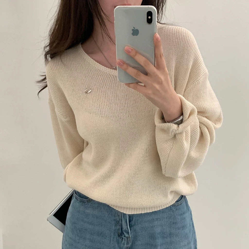 Loose Women’s Knitwear V-Neck Long Sleeve T-Shirt – Casual Comfortable Fashionable Autumn Top New Arrival