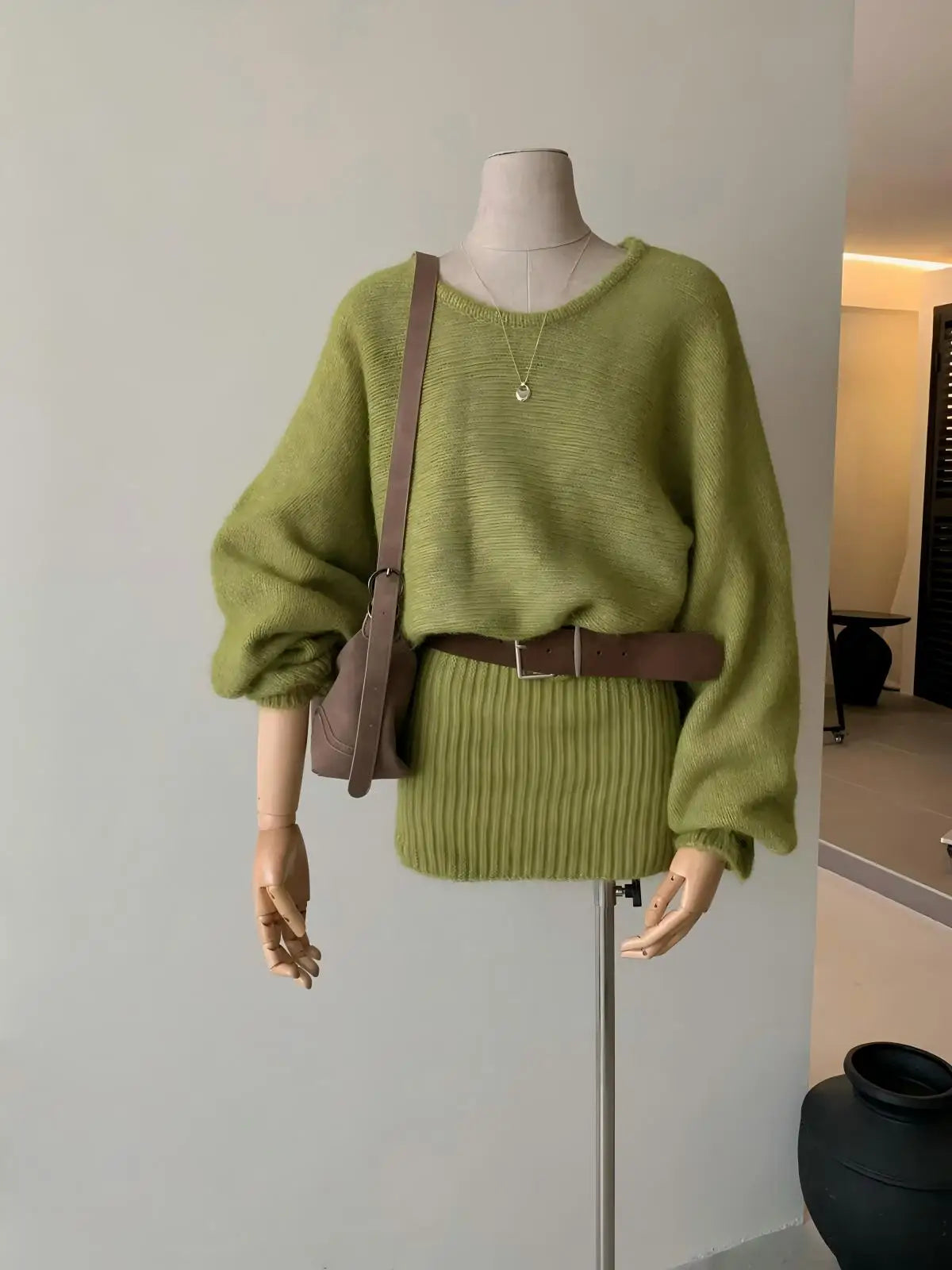 Early Autumn Knitted Bat Sleeve Slim Fit Dress – Women’s Soft Stretchy Casual Knitwear with Waist Belt