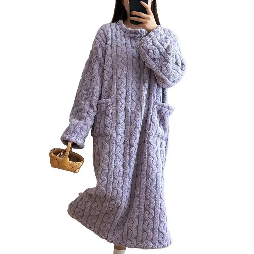Women's Winter Flannel Nightgown – Long Sleeve Thickened Warm Sleepwear with Double Pockets, Loose Solid Jacquard Nightdress