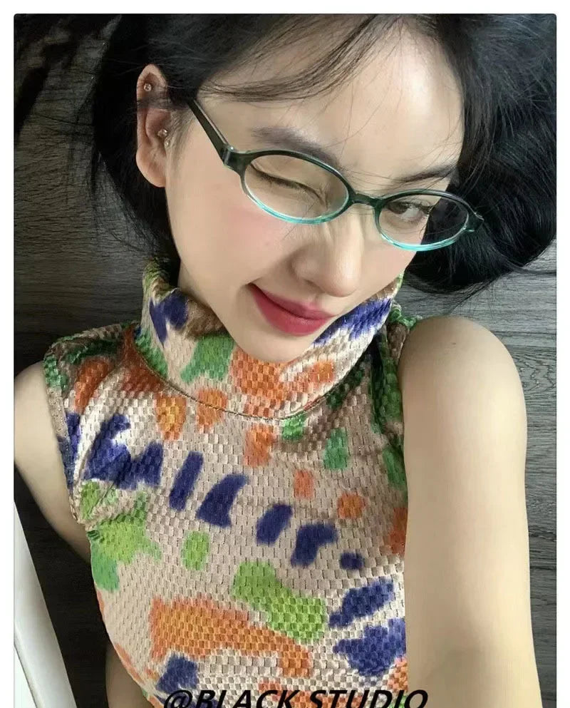 Retro Oval Glasses for Women & Girls – Y2K Red Green Frame Decorative Eyewear | Anti-Blue Light Computer Glasses for Seaside & Driving