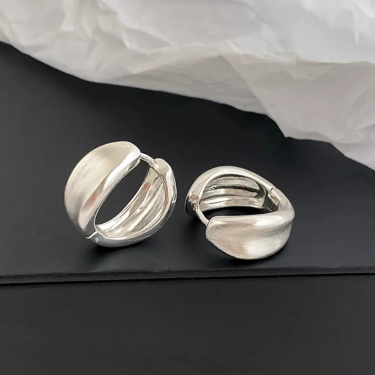 New 925 Sterling Silver Hoop Earrings – Matte Circle Geometric Punk Clip Earrings for Women & Girls