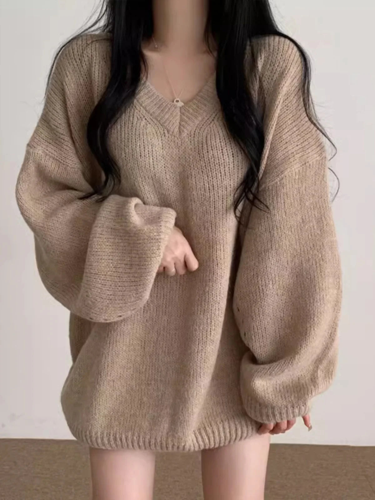 Soft Cozy Knitwear Women’s Loose Sleeve Sweater – Autumn Winter New Fashion V-Neck Long Sleeve Korean Commute Outerwear