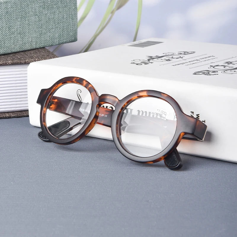 Guanhao Brand Men Reading Glasses – Vintage Round Frame Clear Eyewear | Thick Large Frame Presbyopia Glasses for Women & Elderly