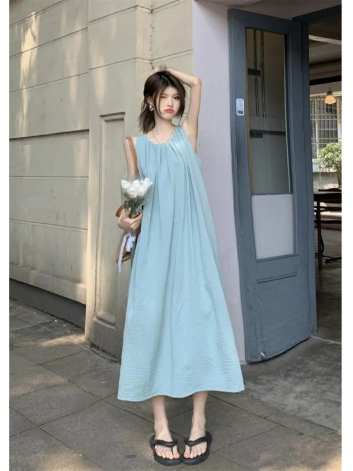Summer Women’s Beach Vacation Dress – Sleeveless A-Line Midi Gown with Folded Skirt & Slimming Fit