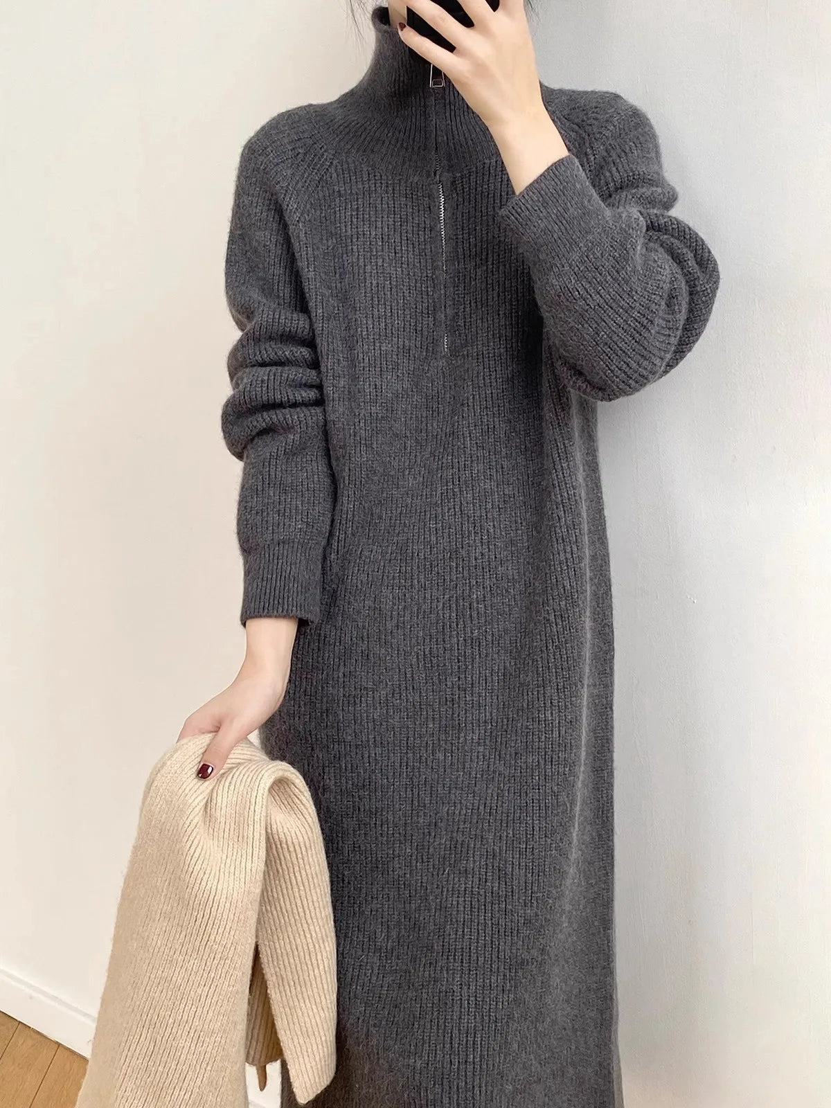 Thickened Long Sleeve Knitted Dress with Zipper Collar – Straight Tube Korean Style Winter Women’s Commute Warm Dress