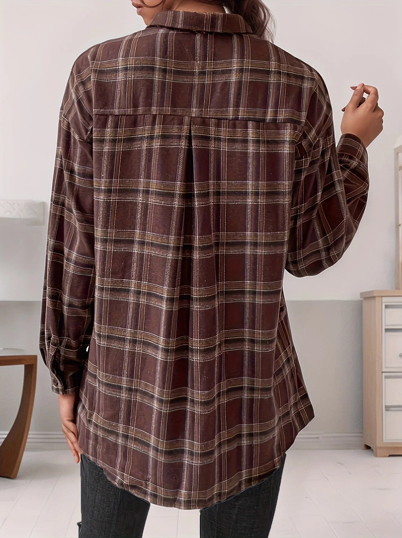 Elegant Casual Long Plaid Shirt – Shoulder Drape Button-Up Women’s Top 👚✨
