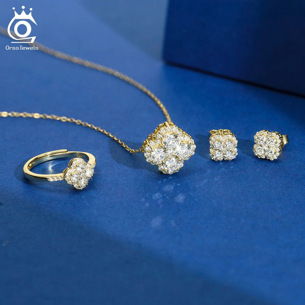 ORSA JEWELS 925 Sterling Silver Four-Leaf Clover Pendant Necklace with Premium Zirconia