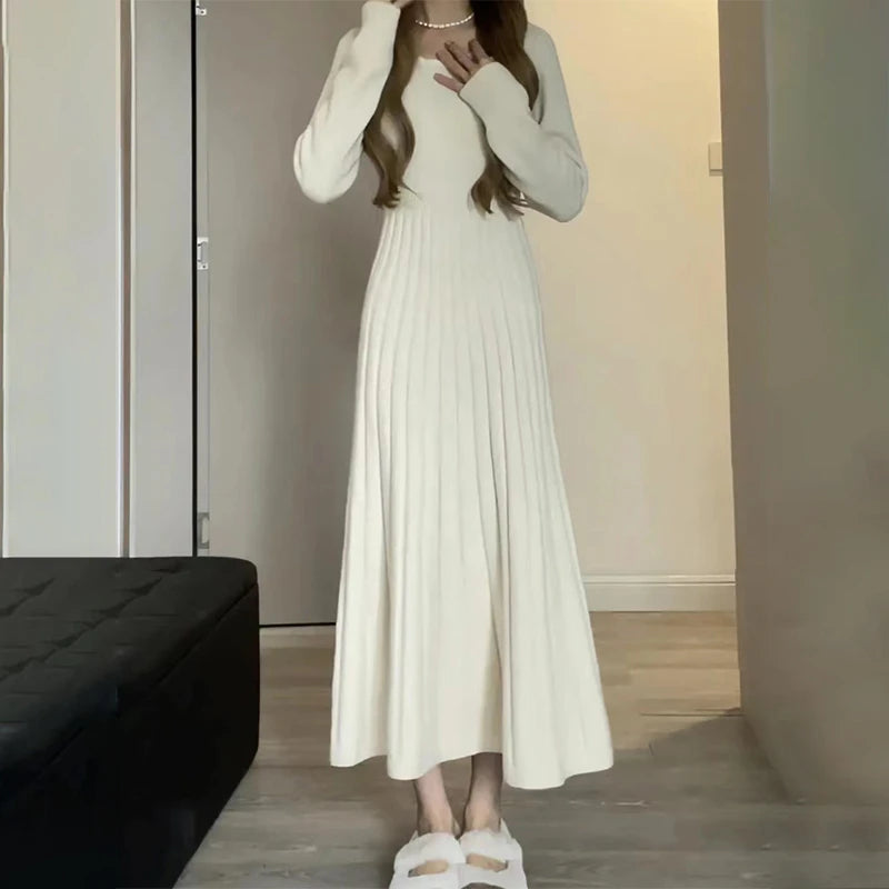 Women’s Long Knitted Sweater Dress – 2025 Autumn New Fashion A-Line Skirt, High Waist, Long Sleeve Casual Daily Wear