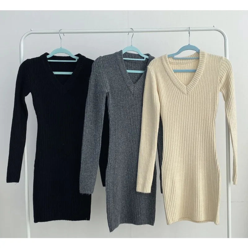 Retro Solid V-Neck Knitted Dress for Women – Elegant Slim Fit Long Sleeve Mini Dress | Autumn Winter Casual Solid Color Outfit