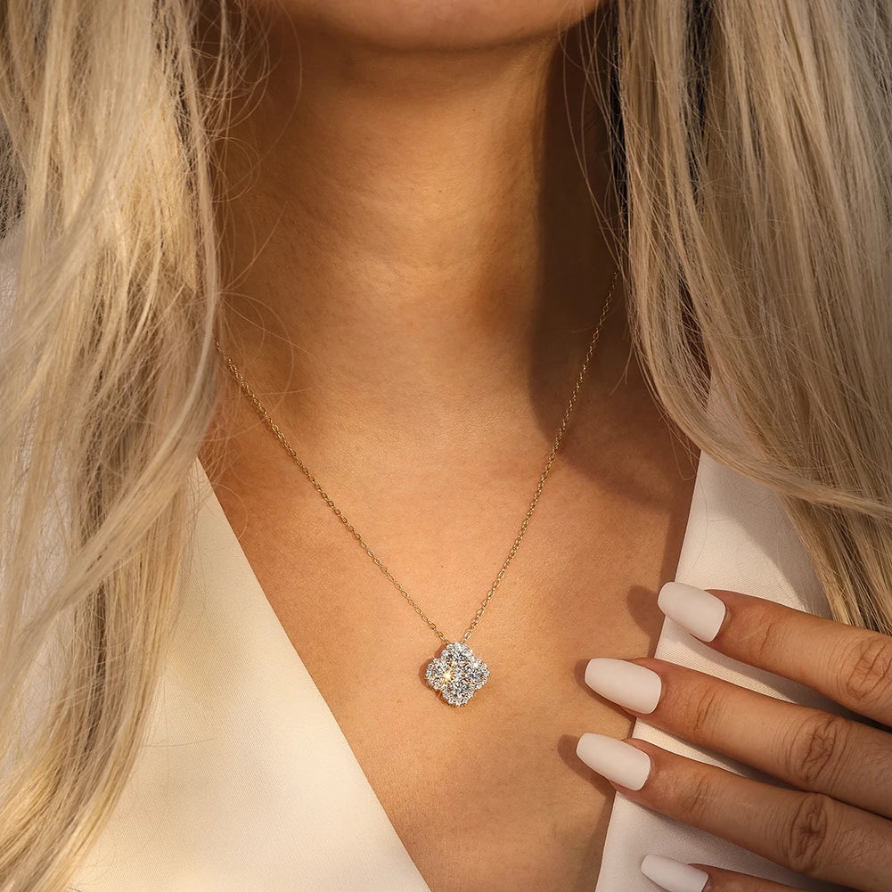 ORSA JEWELS 925 Sterling Silver Four-Leaf Clover Pendant Necklace with Premium Zirconia