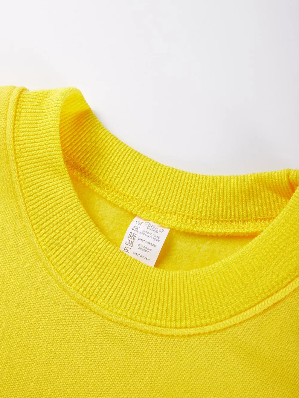 The Great Love at the Edge of Butterflies Sweatshirt | Women’s Fleece Crewneck Pullover | Autumn Soft Streetwear