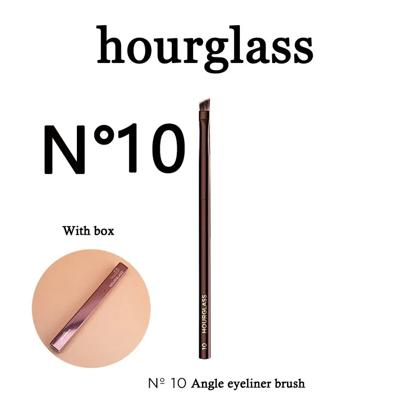 Single Professional Makeup Brush – Powder Foundation Blush Concealer Eyeshadow Liner Smudge Makeup Tool