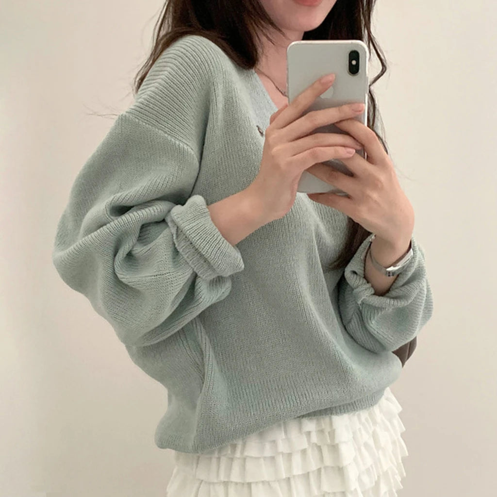 Loose Women’s Knitwear V-Neck Long Sleeve T-Shirt – Casual Comfortable Fashionable Autumn Top New Arrival