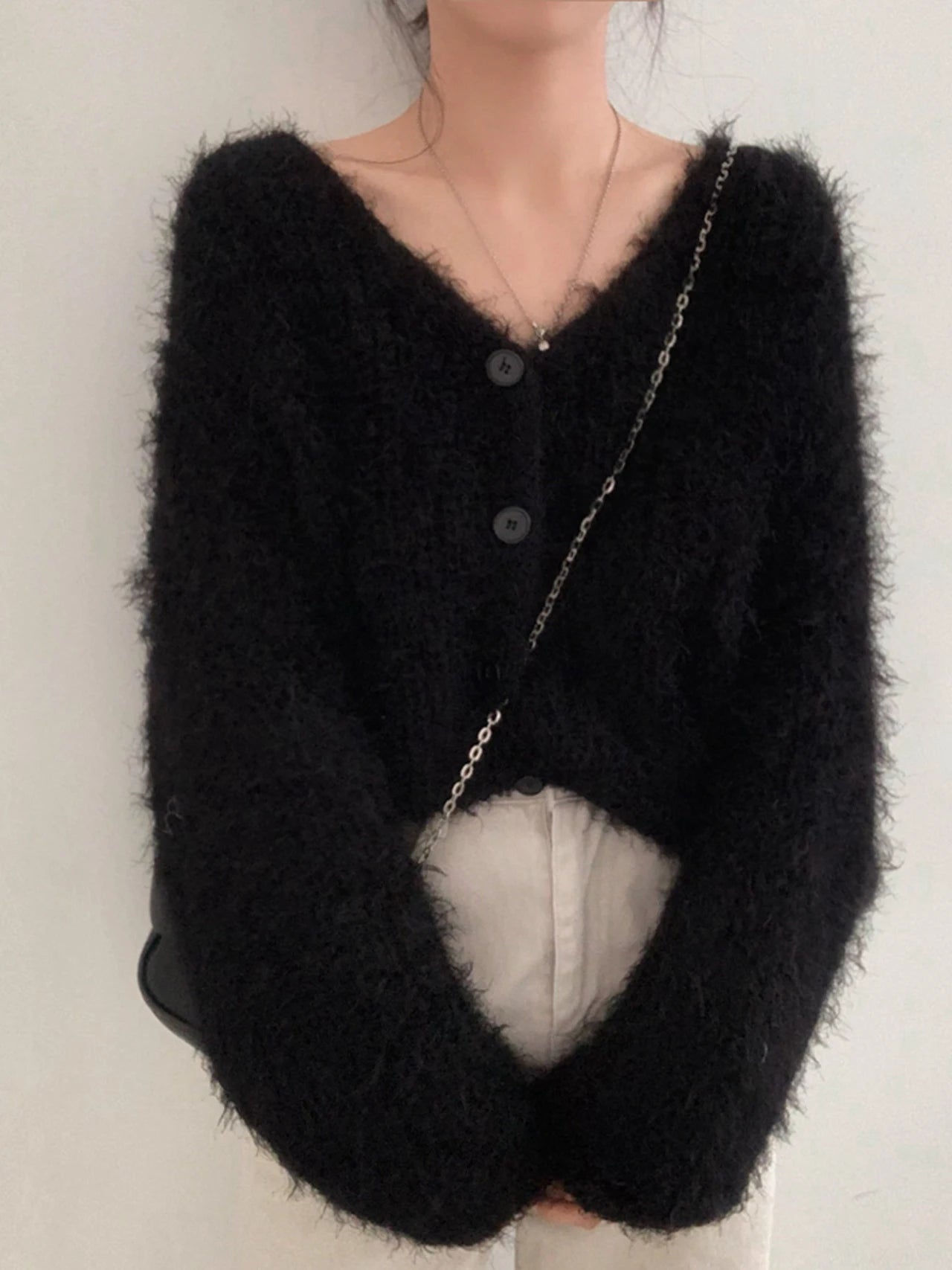Chic V-Neck Knitted Sweater Coat for Women 🧥✨ Faux Fur Lazy Style Cardigan 💖 Autumn Winter Fashion Outerwear