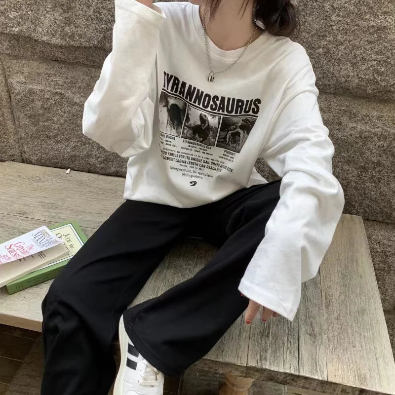 Retro Letter Print White Long Sleeve T-Shirt – Korean Style Base Layer Women’s Cotton Autumn Top