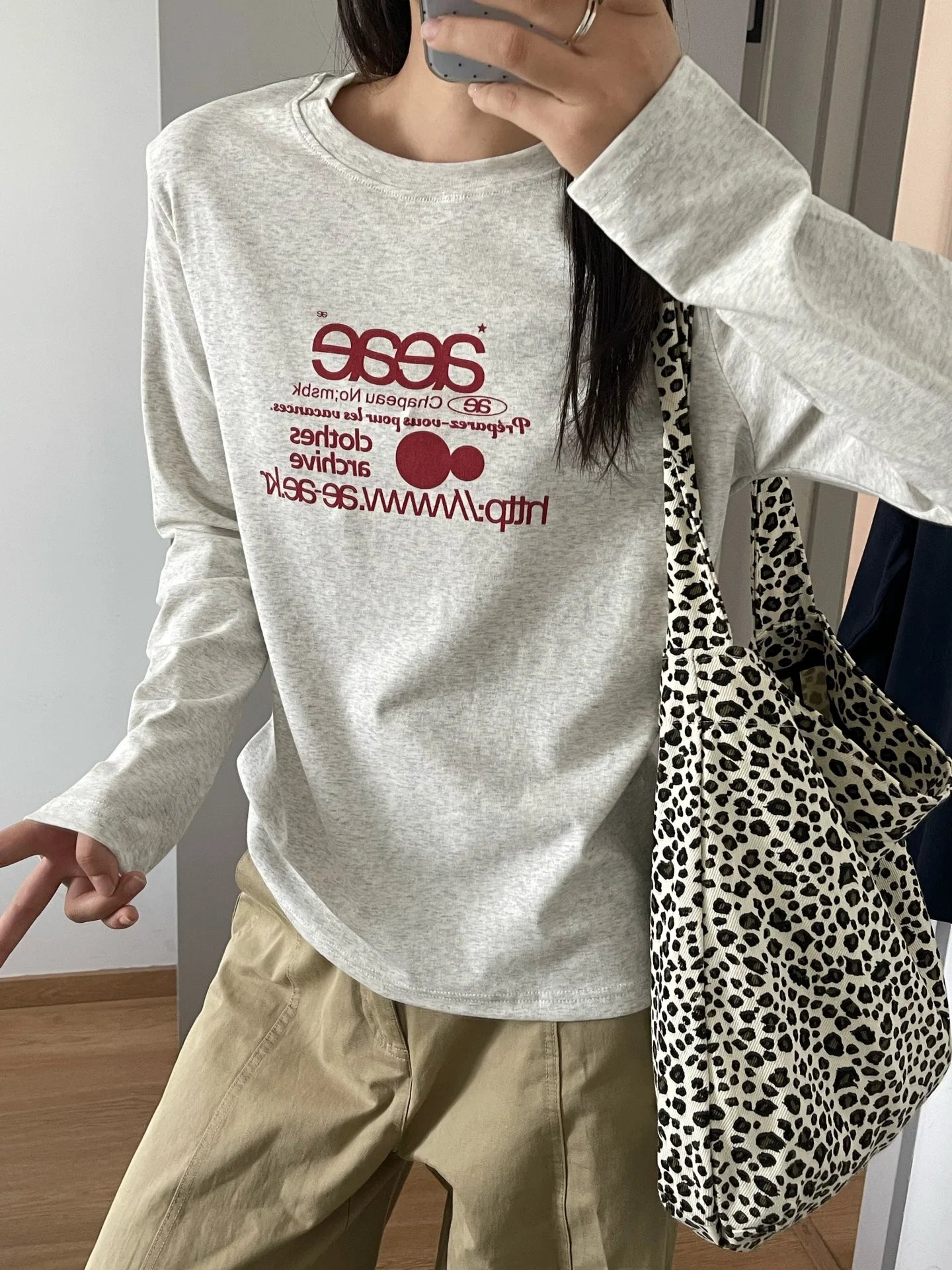 Women’s Slim Fit Round Neck Long Sleeve T-Shirt | Handmade Color Block Letter Print Base Layer Top