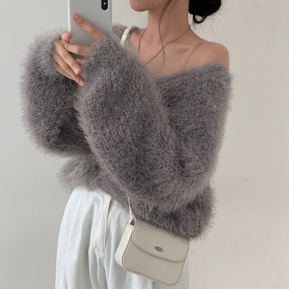 Chic V-Neck Knitted Sweater Coat for Women 🧥✨ Faux Fur Lazy Style Cardigan 💖 Autumn Winter Fashion Outerwear