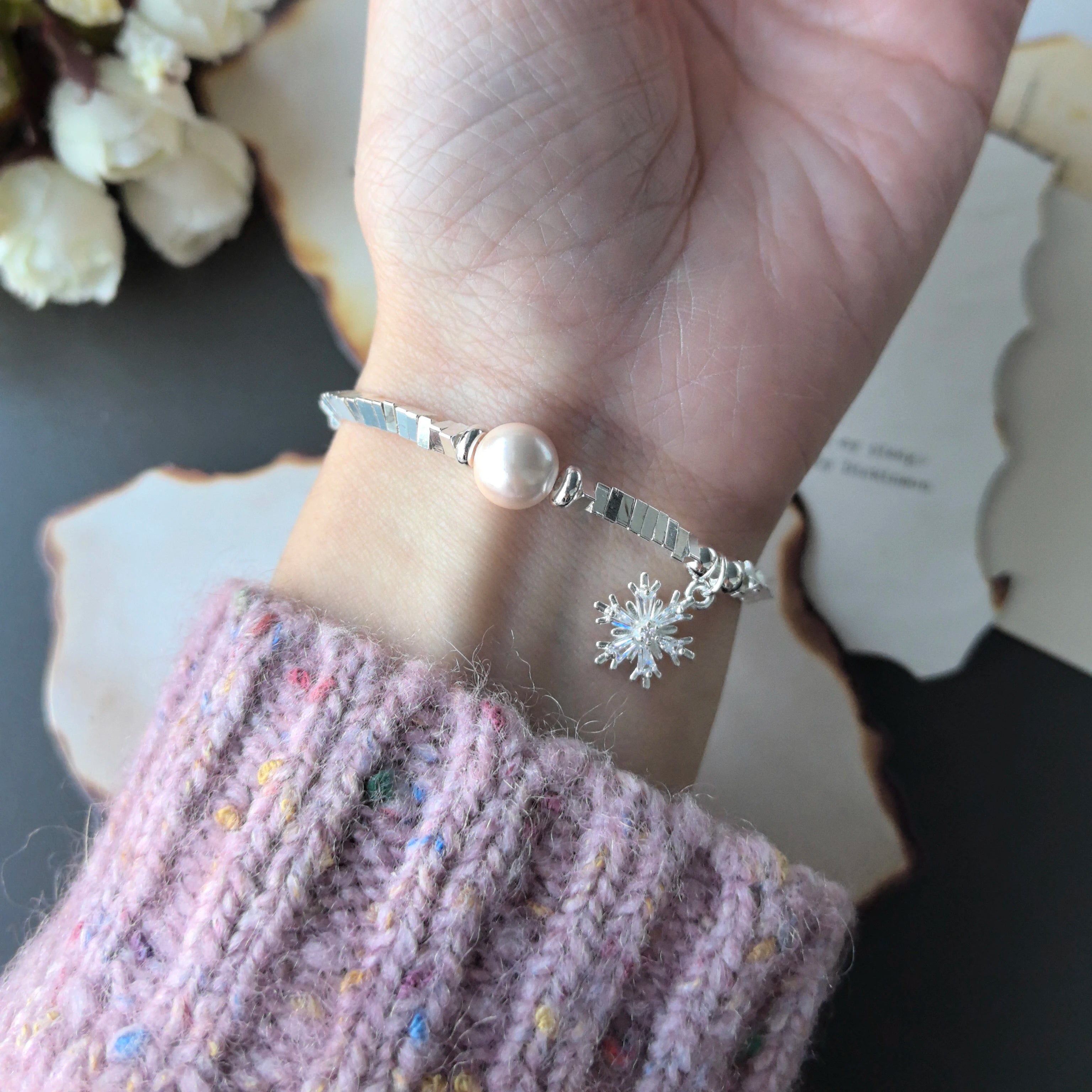 925 Sterling Silver Green Leaf Bracelet | Elegant Nature-Inspired Bangle for Women Girls Fashion Jewelry Gift