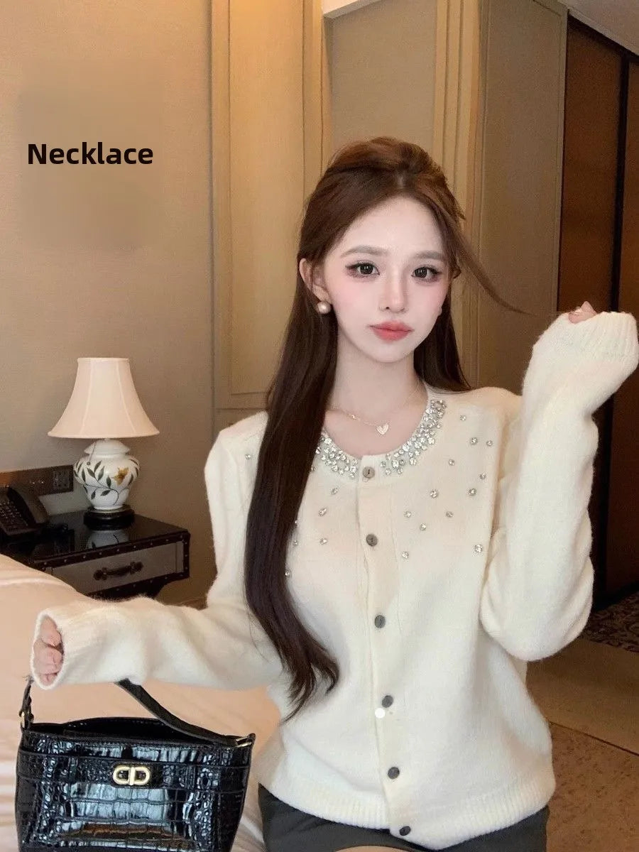 Heavy-Embroidered Diamond Women’s Sweater Cardigan – Soft Cozy Round Neck High-End Outerwear