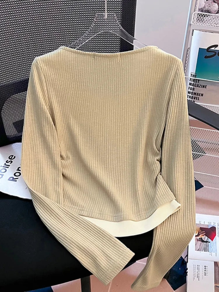 Korean Style Slim Fit Long Sleeve V-Neck Top 👚 Spicy Girl Fake Two-Piece Design ✨ Commute Fashion Women's T-Shirt 🌟