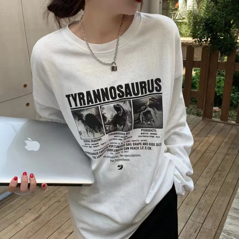 Retro Letter Print White Long Sleeve T-Shirt – Korean Style Base Layer Women’s Cotton Autumn Top