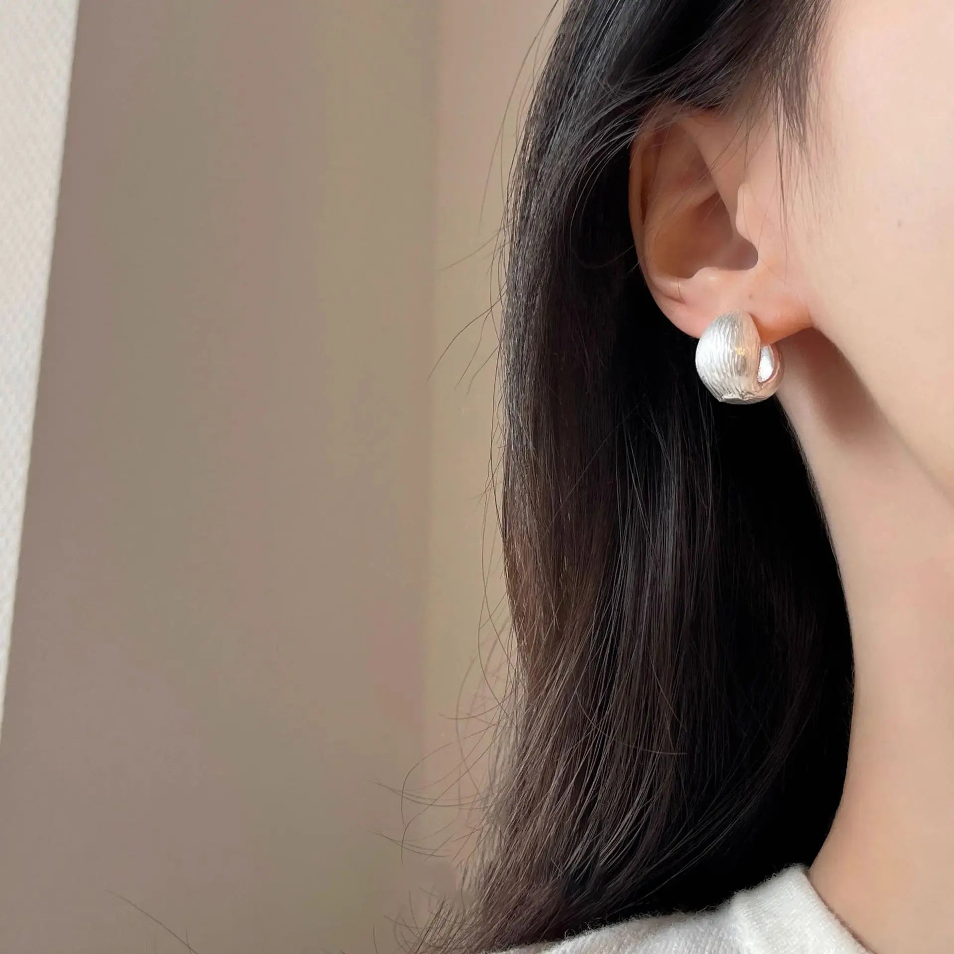 New 925 Sterling Silver Hoop Earrings – Matte Circle Geometric Punk Clip Earrings for Women & Girls