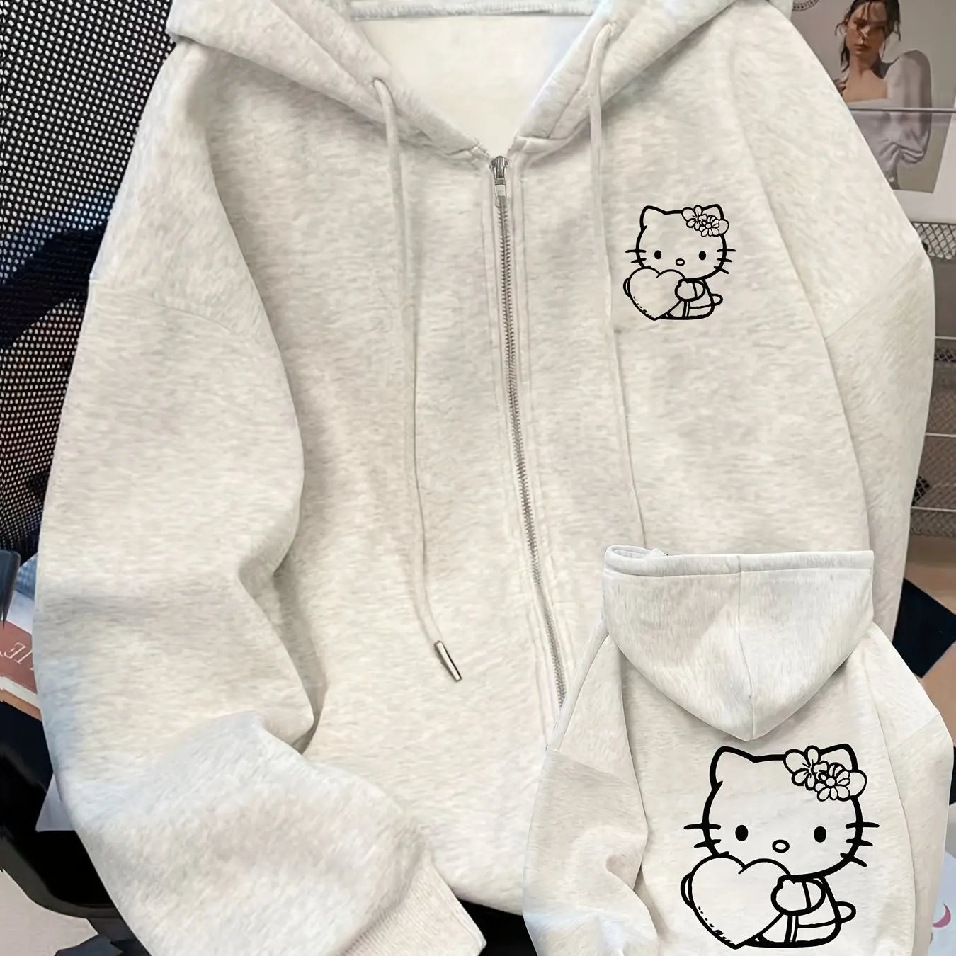 Disney Sanrio Zipper Hoodie – Women & Men Autumn Winter Casual Streetwear 🐰❄️