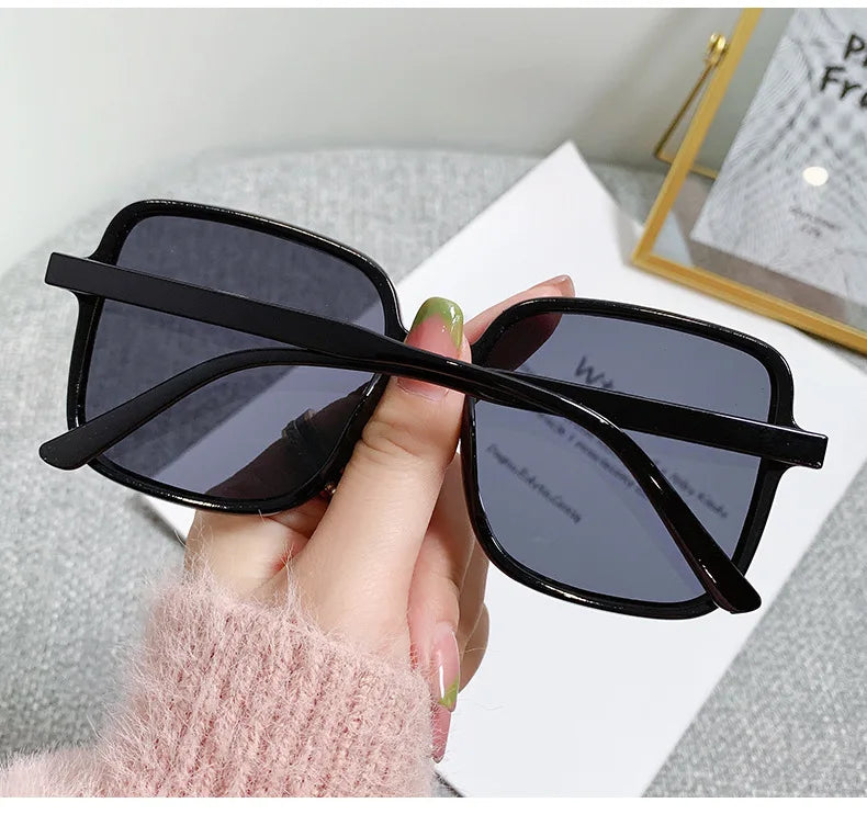 New Oversized Rectangle Sunglasses – Women’s Fashion Square Sun Glasses & Men’s Classic Vintage Eyewear | UV400 Oculos De Sol