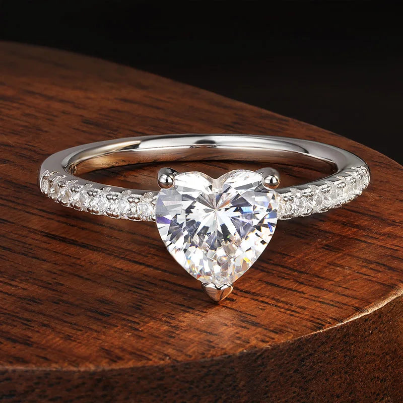 KNOBSPIN 925 Sterling Silver Heart Moissanite Engagement Ring – D VVS1 1-2ct 18K White Gold Plated Diamond Promise Ring for Women
