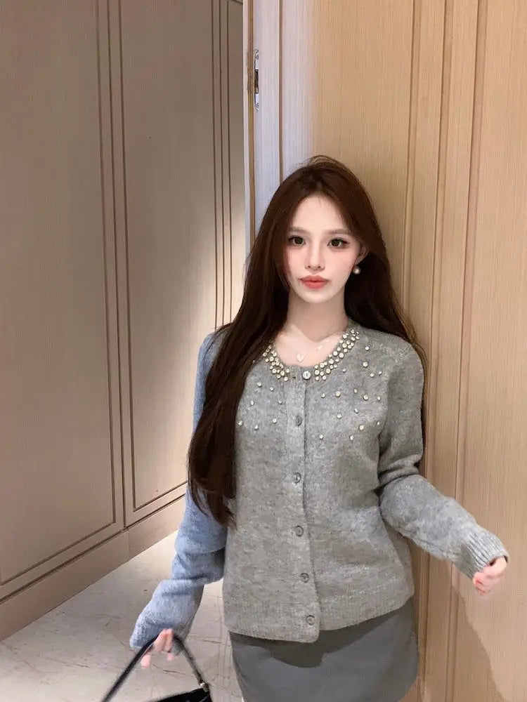 Heavy-Embroidered Diamond Women’s Sweater Cardigan – Soft Cozy Round Neck High-End Outerwear