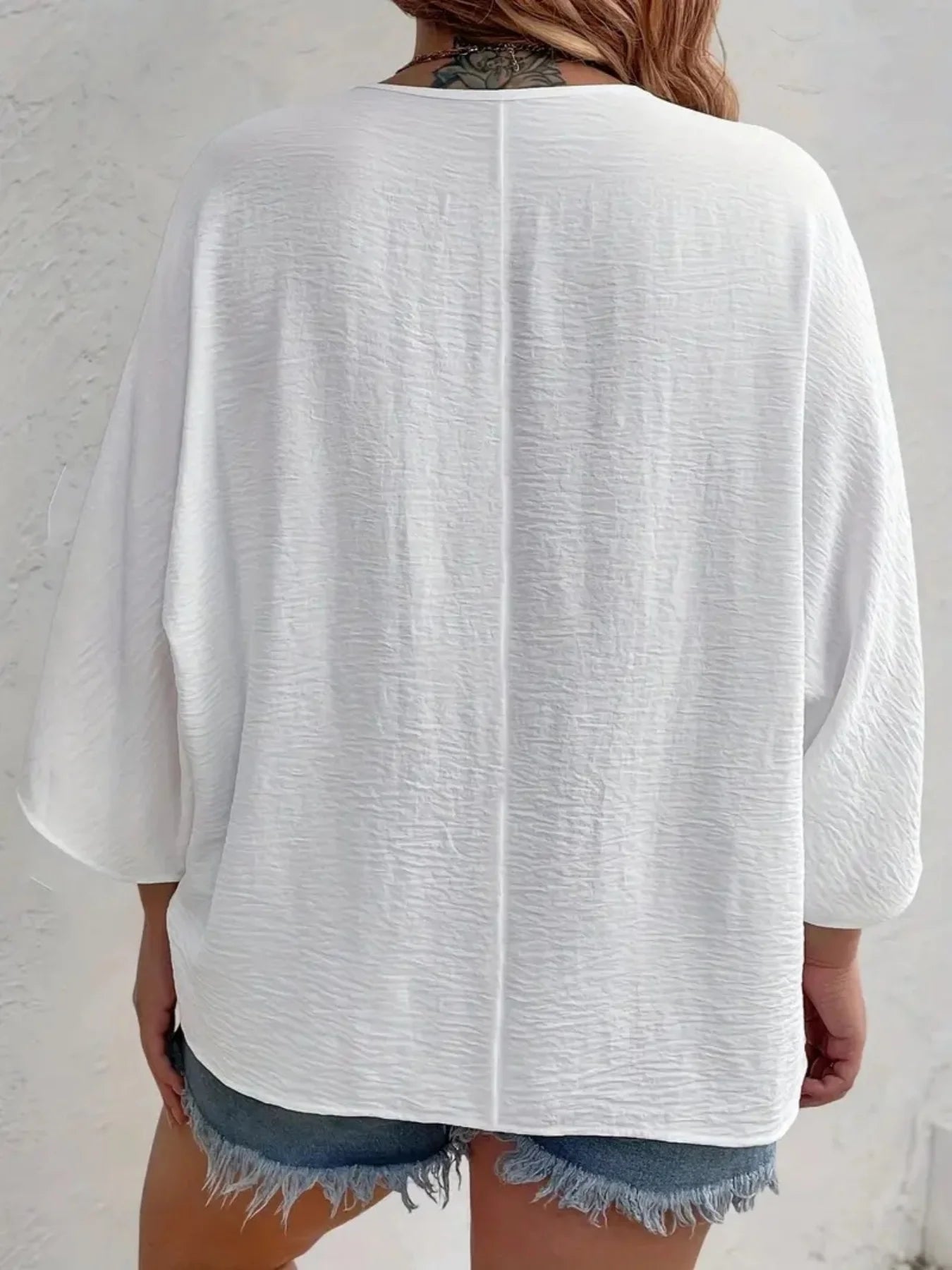 Plus Size 2025 Women’s Loose V-Neck Long Sleeve Top – Elegant Solid Color Casual Blouse 👚✨