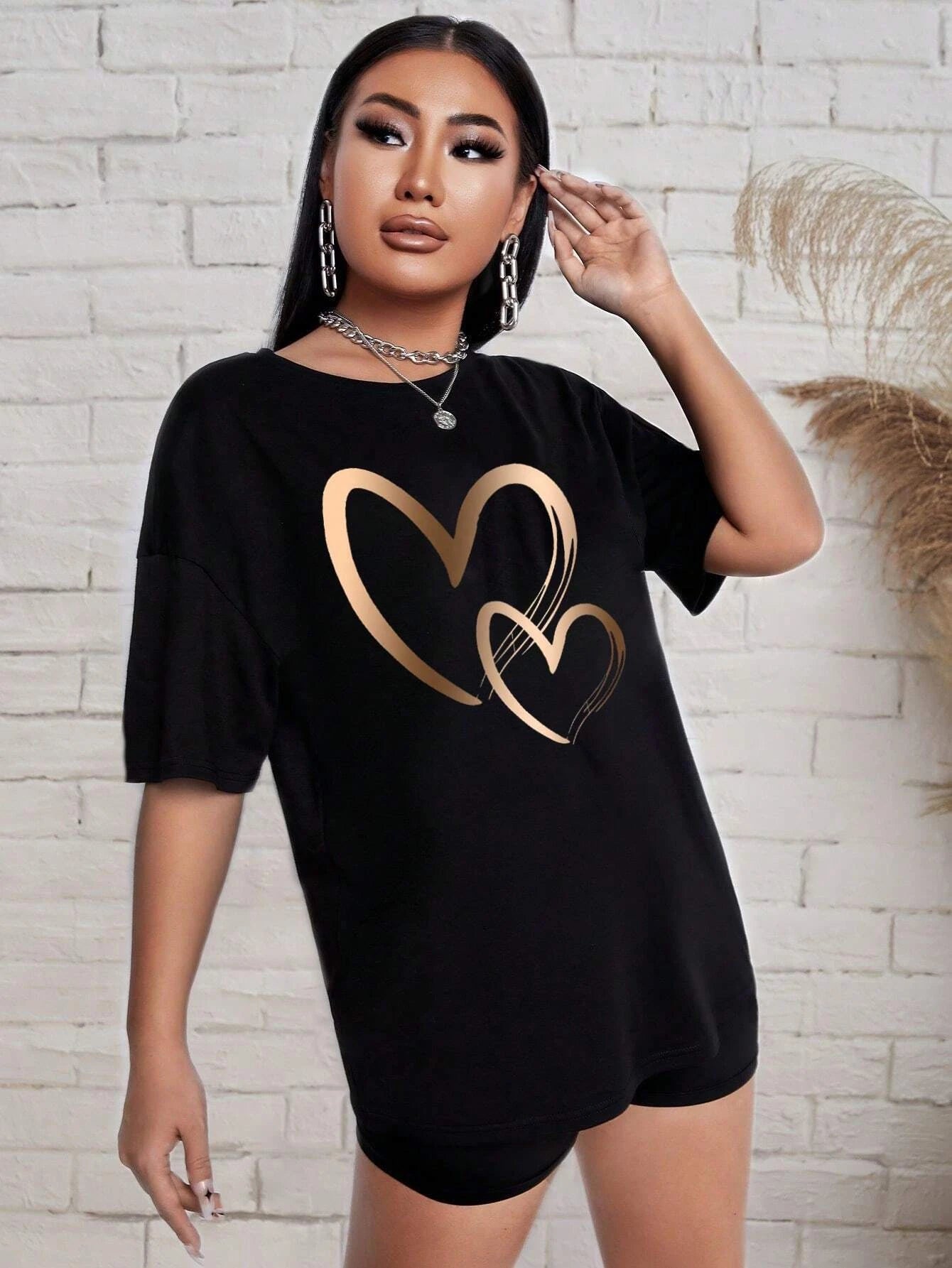 Women’s Love Pattern Cotton Two-Piece Set – Hip Hop Summer T-Shirt & Shorts Soft Breathable 👕💖