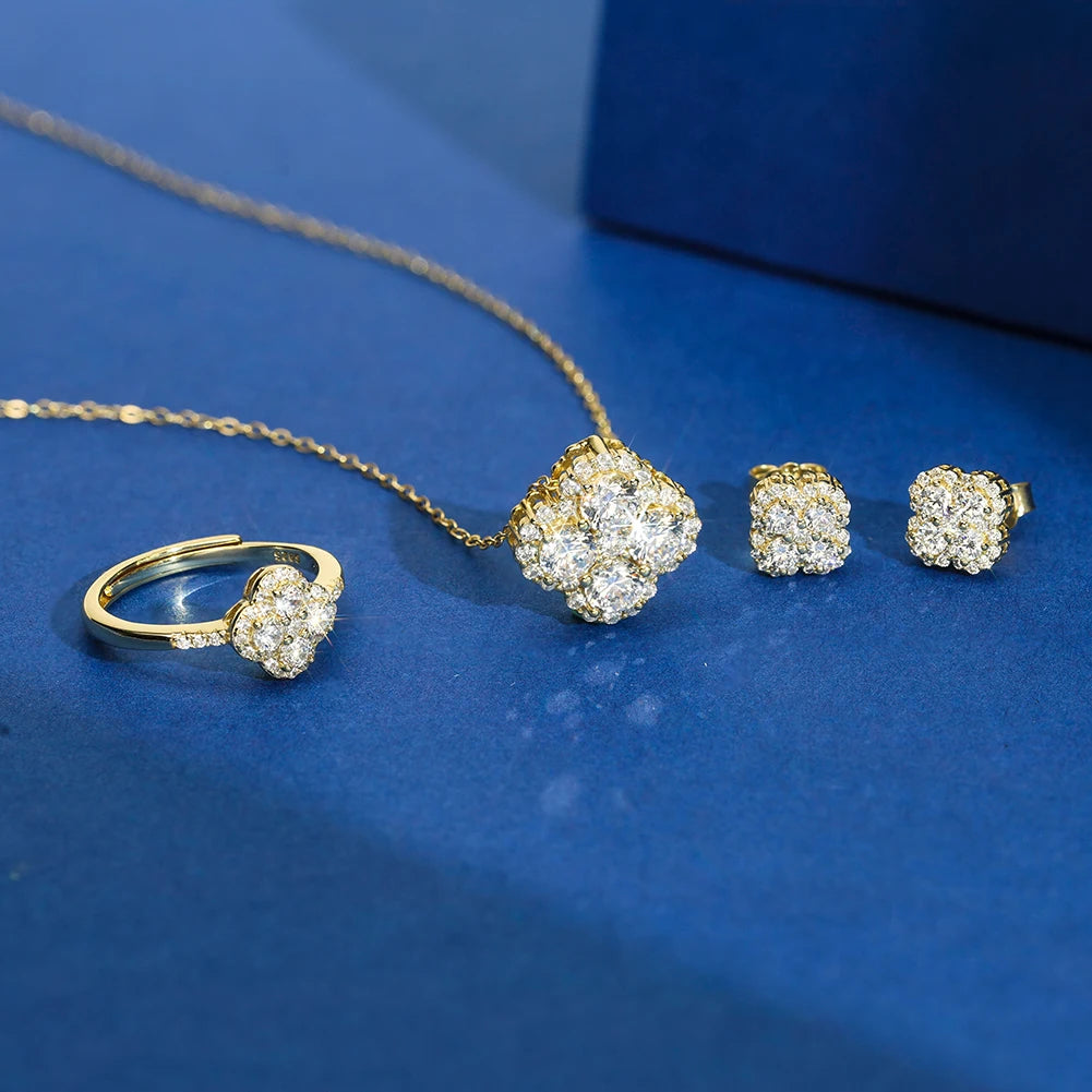 ORSA JEWELS 925 Sterling Silver Four-Leaf Clover Pendant Necklace with Premium Zirconia