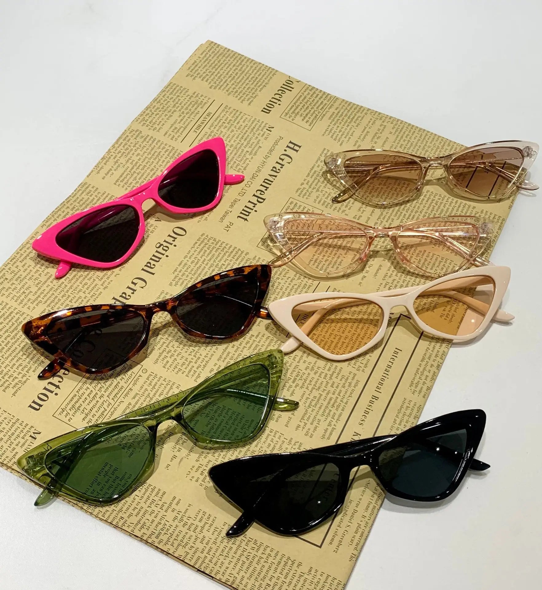 Small Frame Vintage Square Sunglasses – Women Men Cat Eye Triangle Sun Glasses Retro Unisex Eyewear