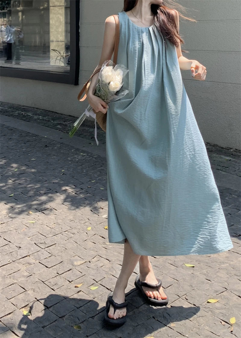 Summer Women’s Beach Vacation Dress – Sleeveless A-Line Midi Gown with Folded Skirt & Slimming Fit